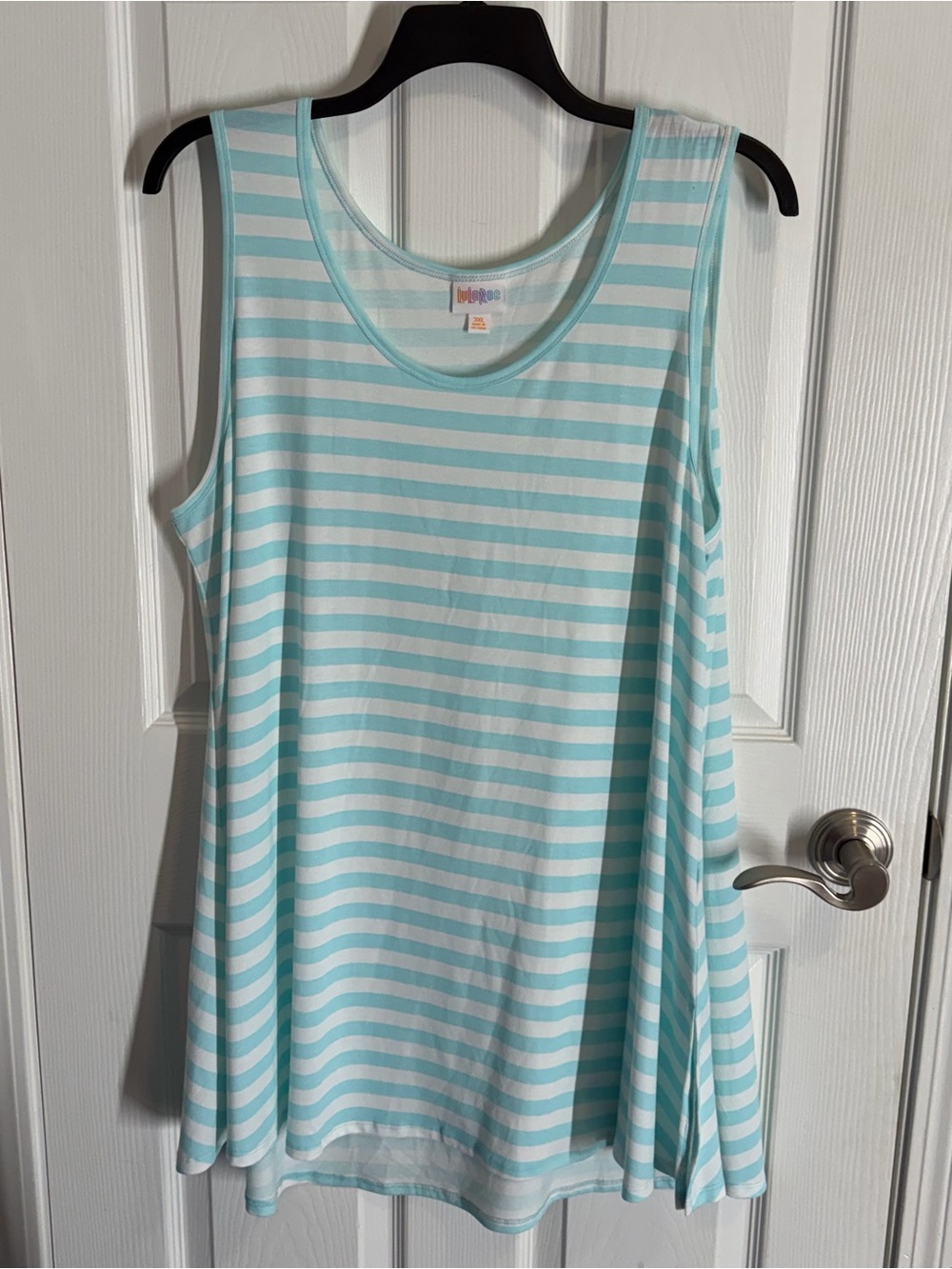 NWOT LuLaRoe Swing Tank Top Light Blue and White Stripes Size 2X